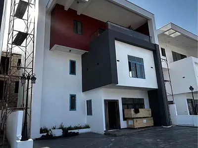 4 Bedroom Townhouse — East Airport, Airport Residential Area, Accra