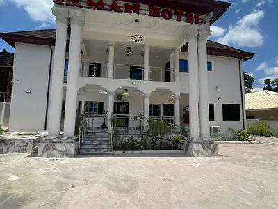 16 Bedroom Hotel — Ohwim, Abrepo, Kumasi Metropolitan, Ashanti