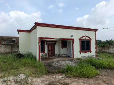 Chamber & Hall (on Full Plot) — Kumasi Metropolitan, Ashanti