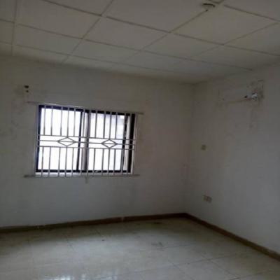 3 Bedroom Apartment, R E, Oxford Street, Osu, Accra, Apartment for Rent